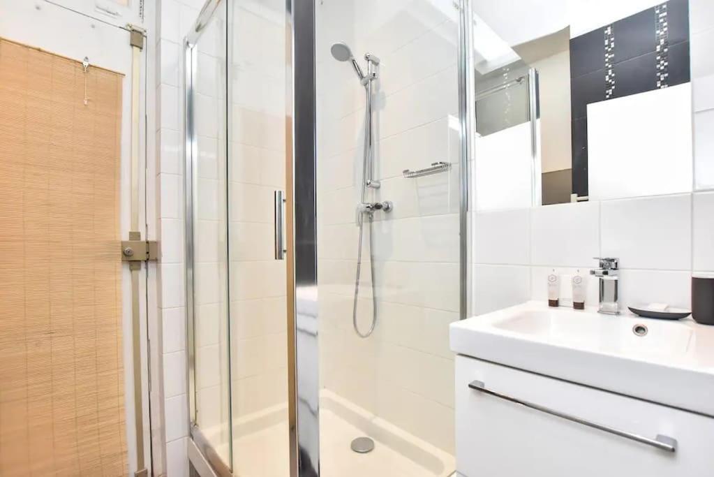 Goodguest-Appartement Design Et Cosy Batignolles Paris Exteriör bild